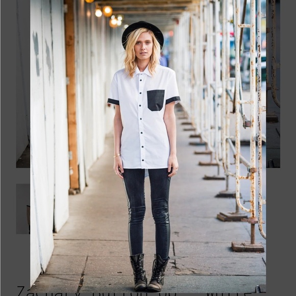 N8 Zachary Button Up - White - unisex size XL - Picture 1 of 3